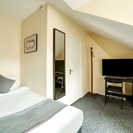 Stratford Hotel Лондон Екстериор снимка