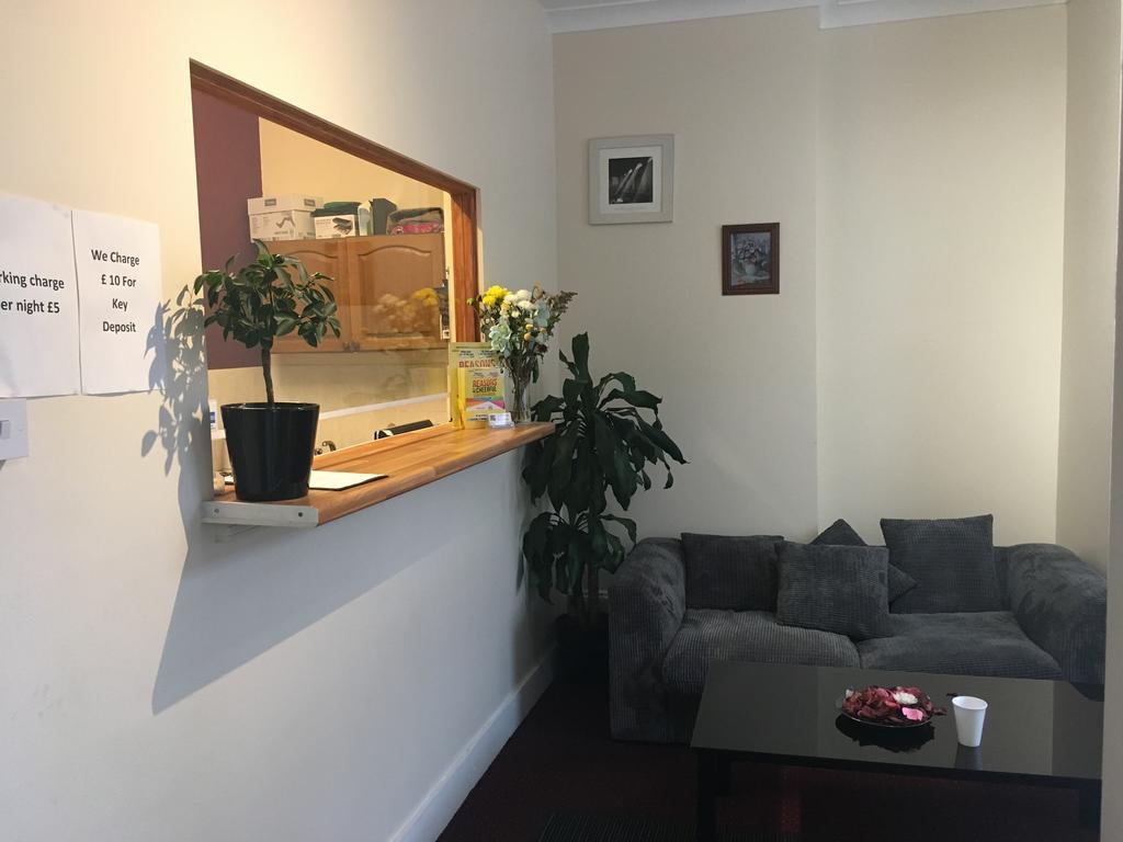 Stratford Hotel Лондон Екстериор снимка