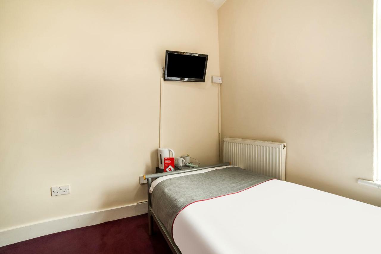 Stratford Hotel Лондон Екстериор снимка
