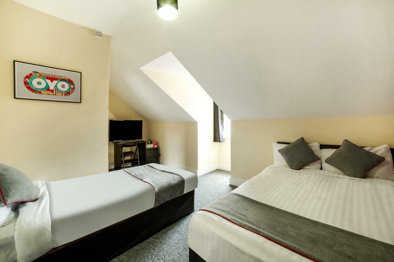 Stratford Hotel Лондон Екстериор снимка