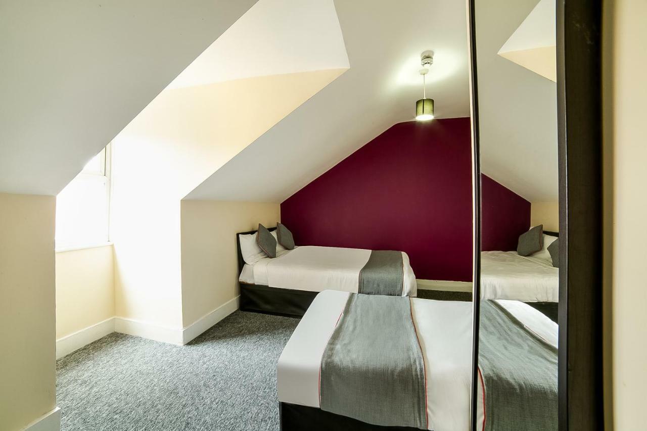Stratford Hotel Лондон Екстериор снимка