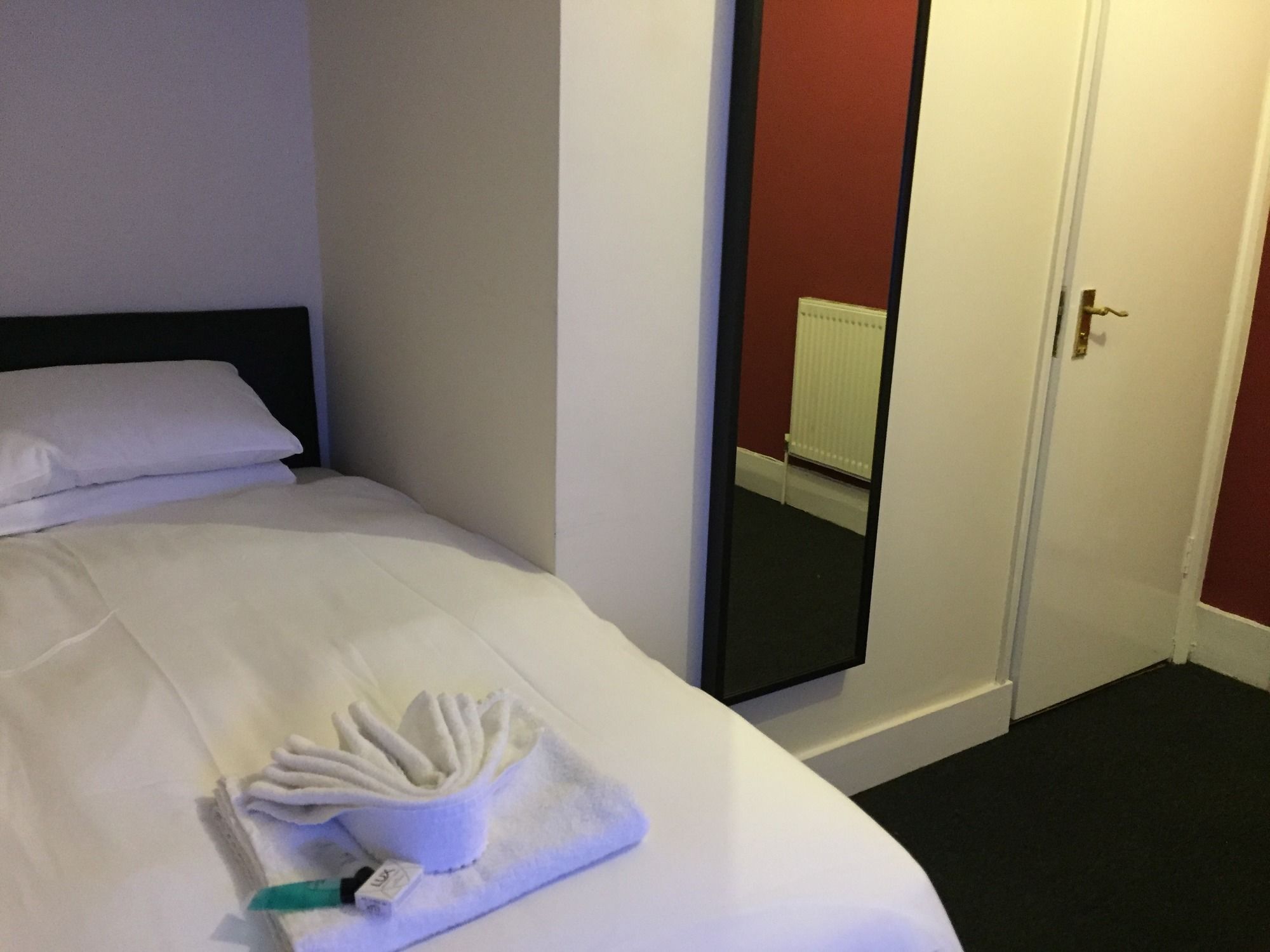 Stratford Hotel Лондон Екстериор снимка